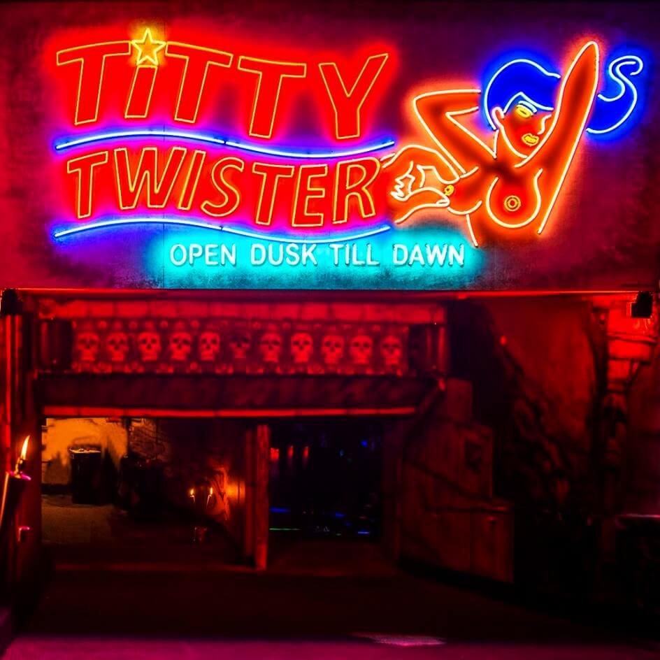 Die Titty Twister Bar auf der Reeperbahn